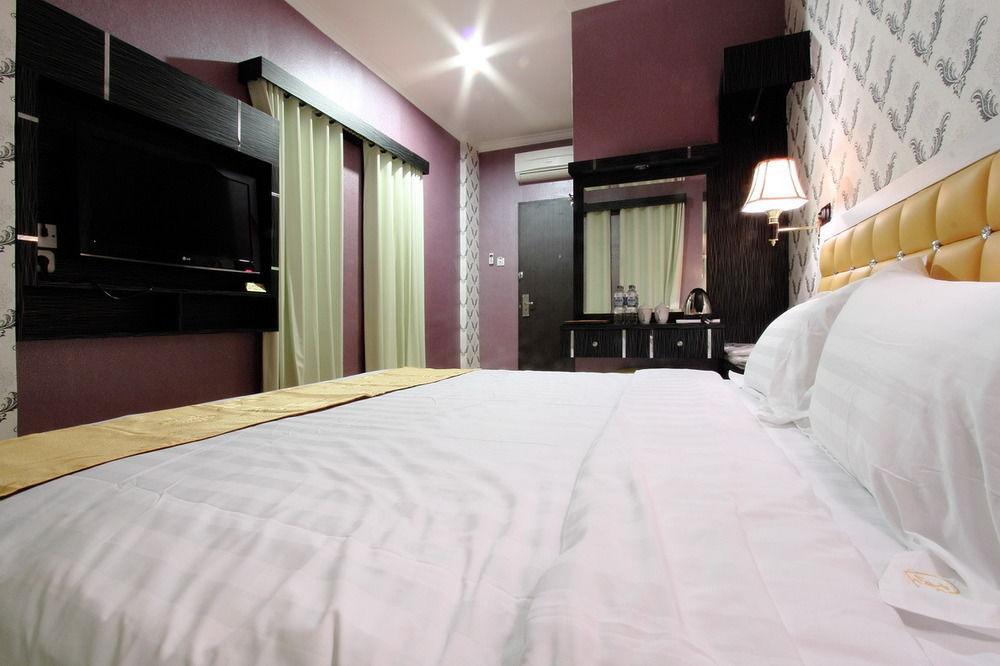 Hotel Rovi Boutique Джакарта Экстерьер фото
