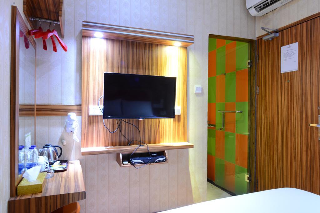 Hotel Rovi Boutique Джакарта Экстерьер фото