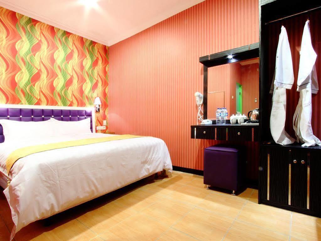 Hotel Rovi Boutique Джакарта Экстерьер фото