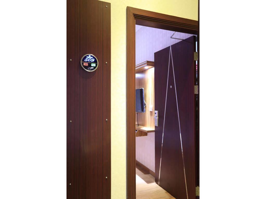 Hotel Rovi Boutique Джакарта Экстерьер фото